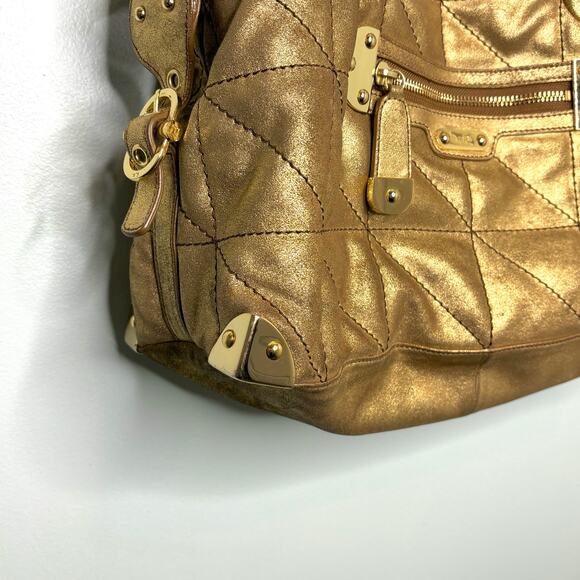 Rafe New York Quilted Metallic Good Distressed Leather Shoulder Bag - Picture 5 of 14